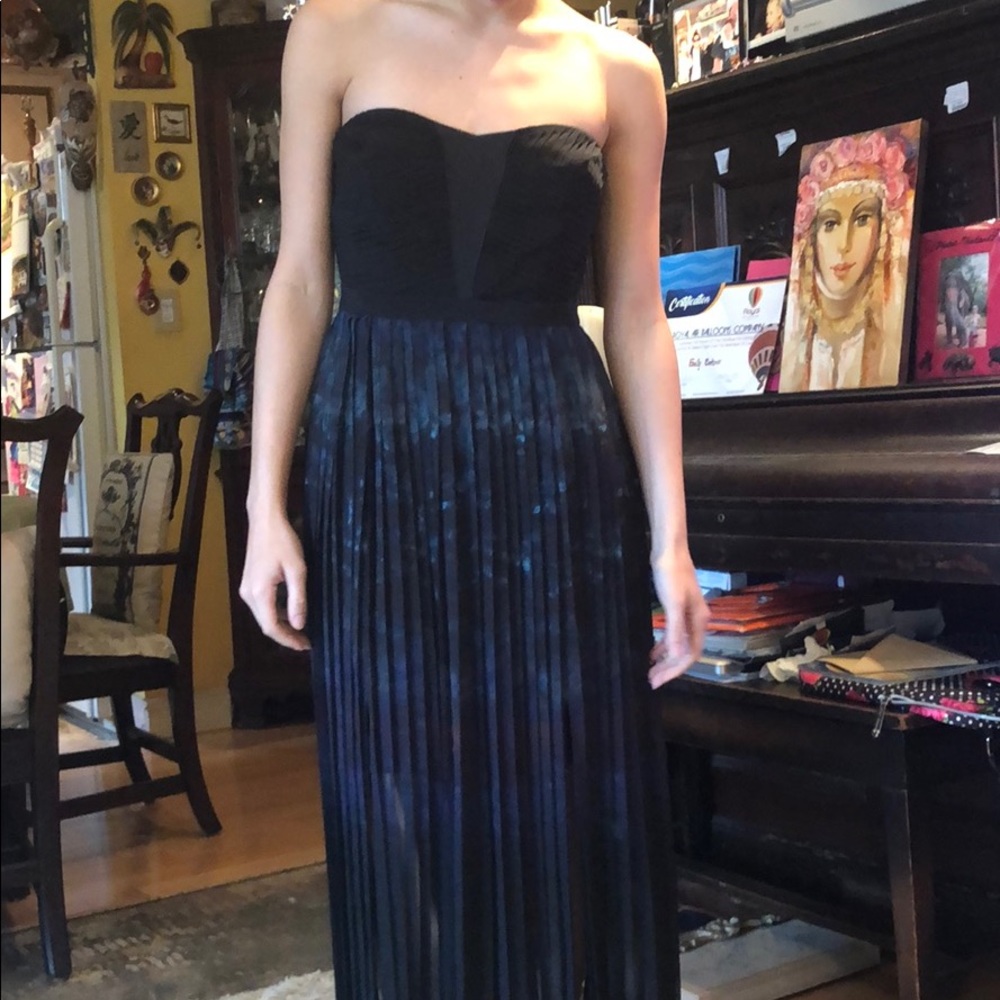 Strapless Long Pleated Maxi Dress XS-S